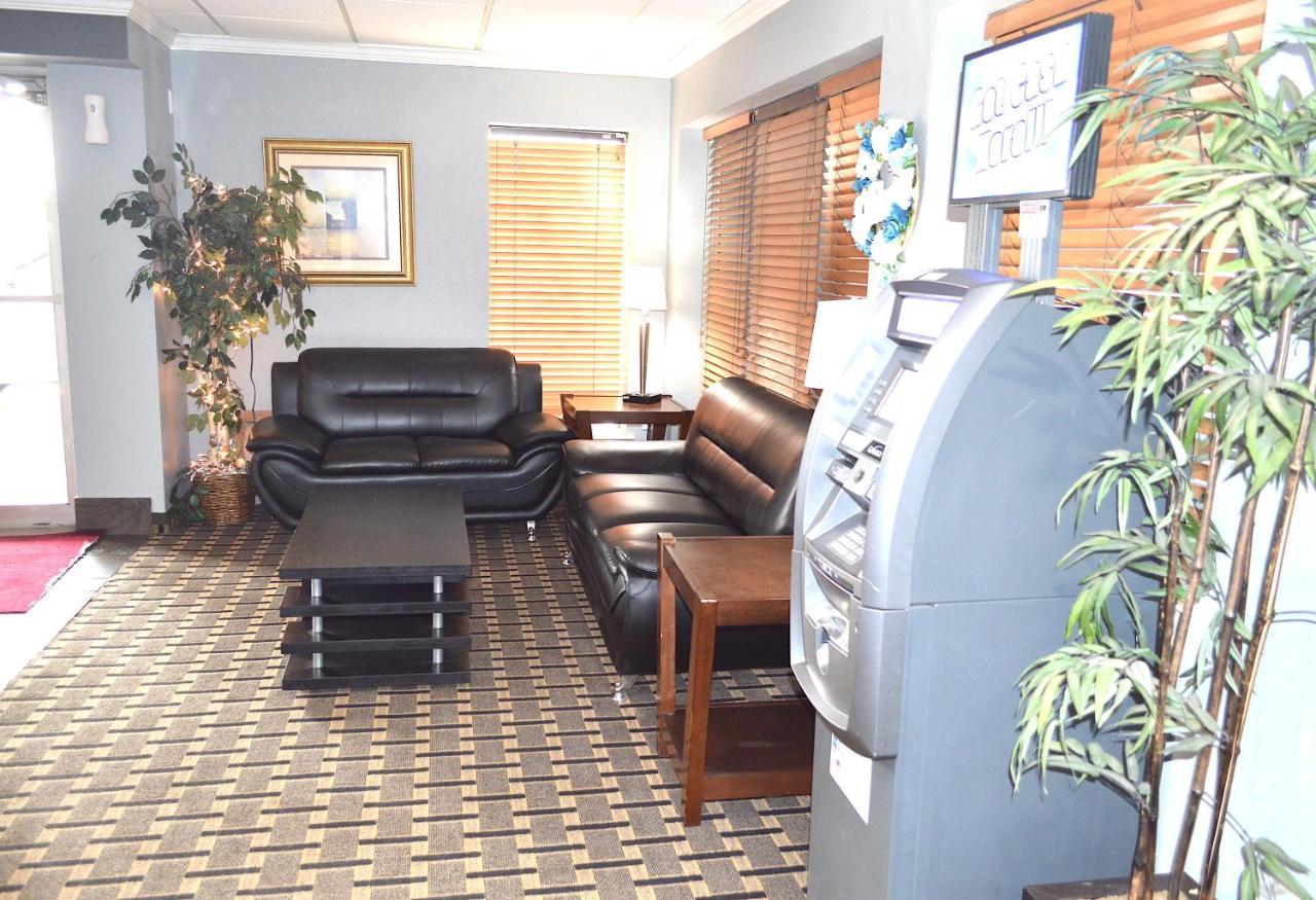 Americas Best Value Inn And Suites St. Cloud Saint Cloud Bagian luar foto