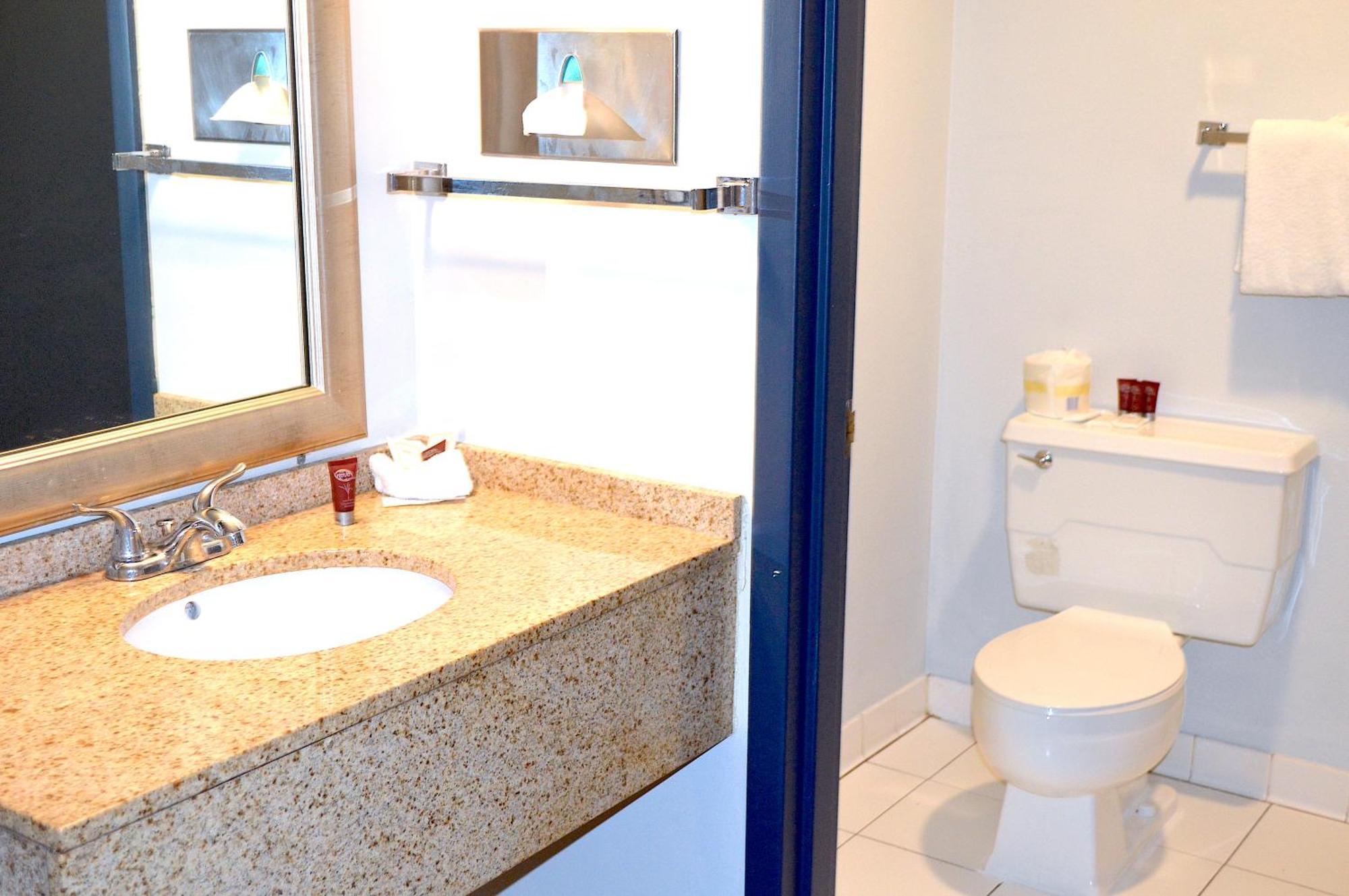 Americas Best Value Inn And Suites St. Cloud Saint Cloud Bagian luar foto