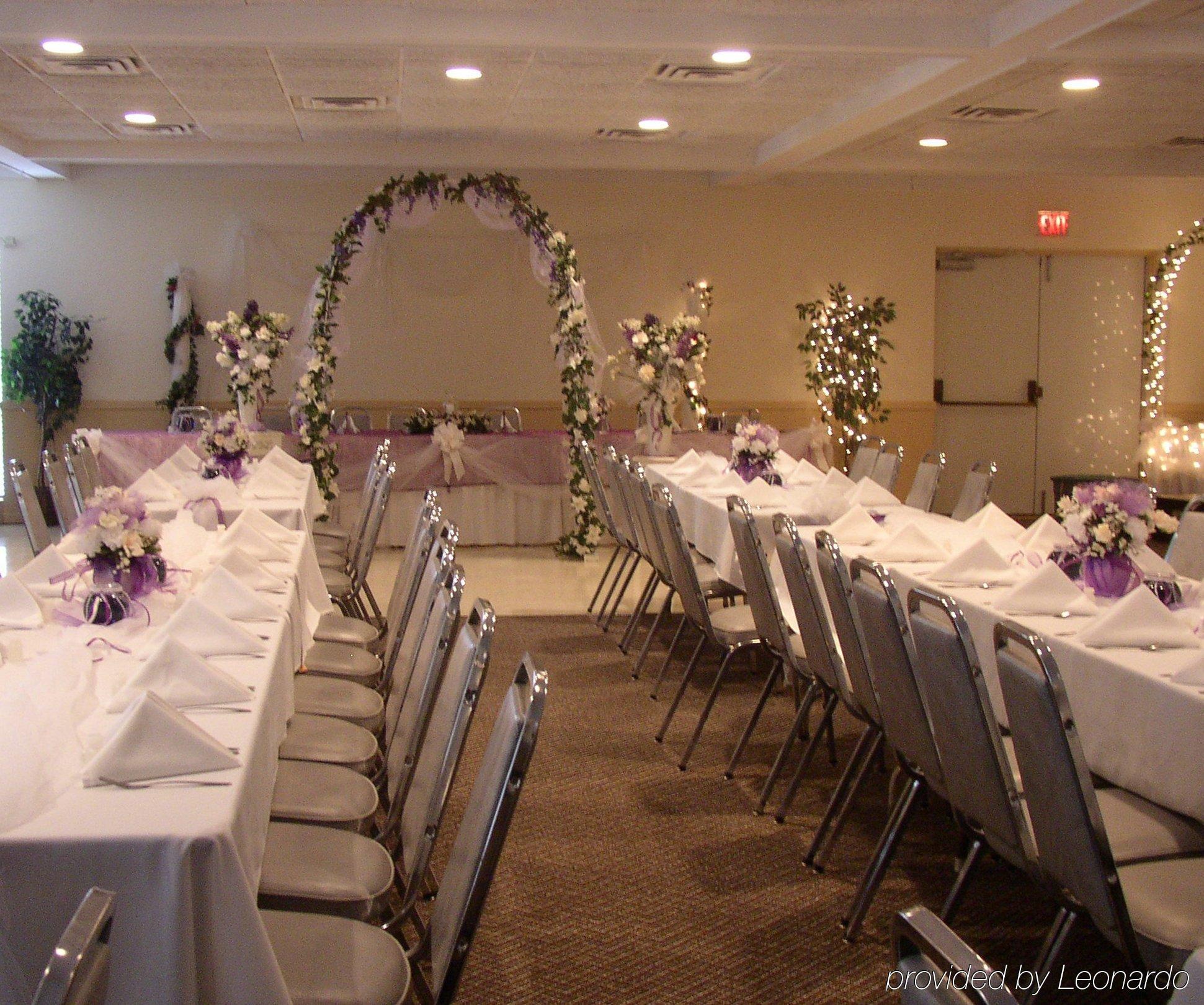 Americas Best Value Inn And Suites St. Cloud Saint Cloud Restoran foto