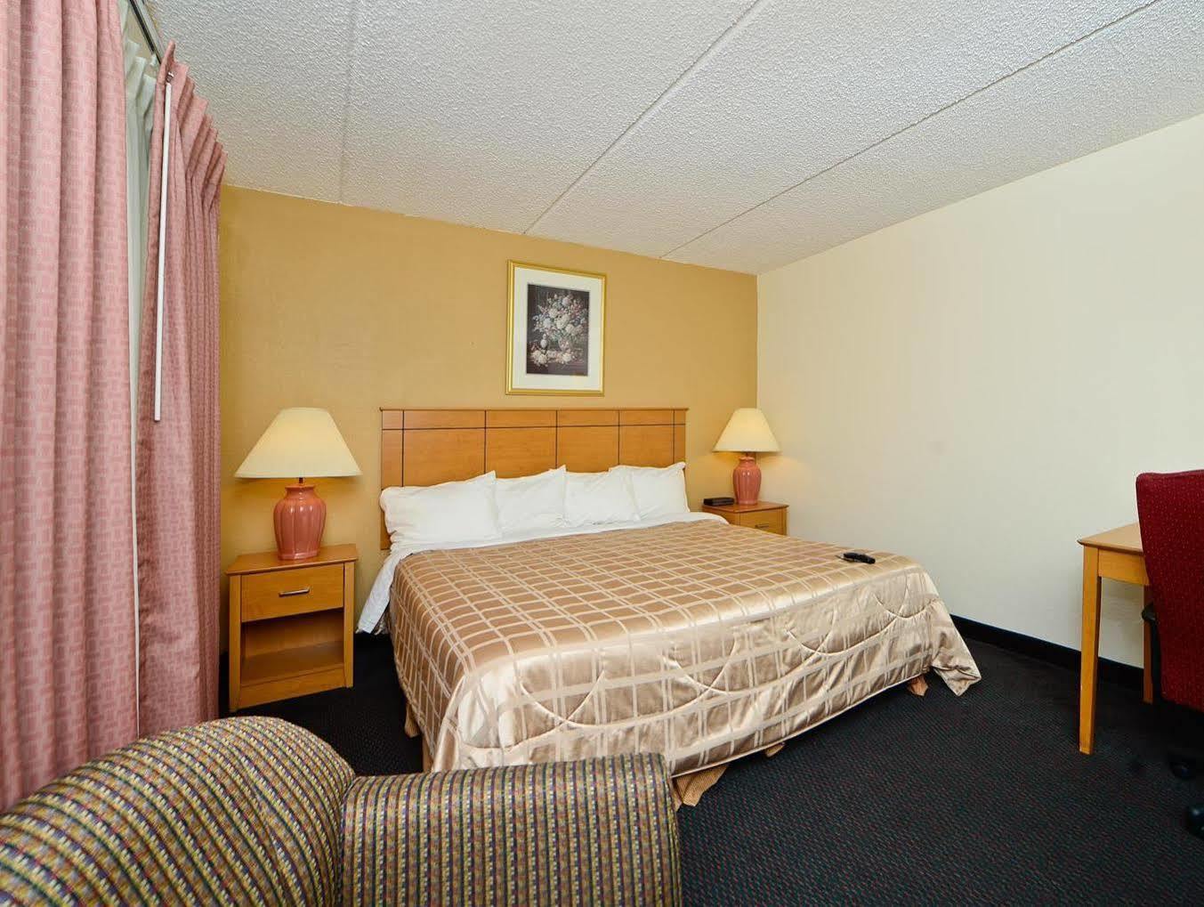 Americas Best Value Inn And Suites St. Cloud Saint Cloud Bagian luar foto