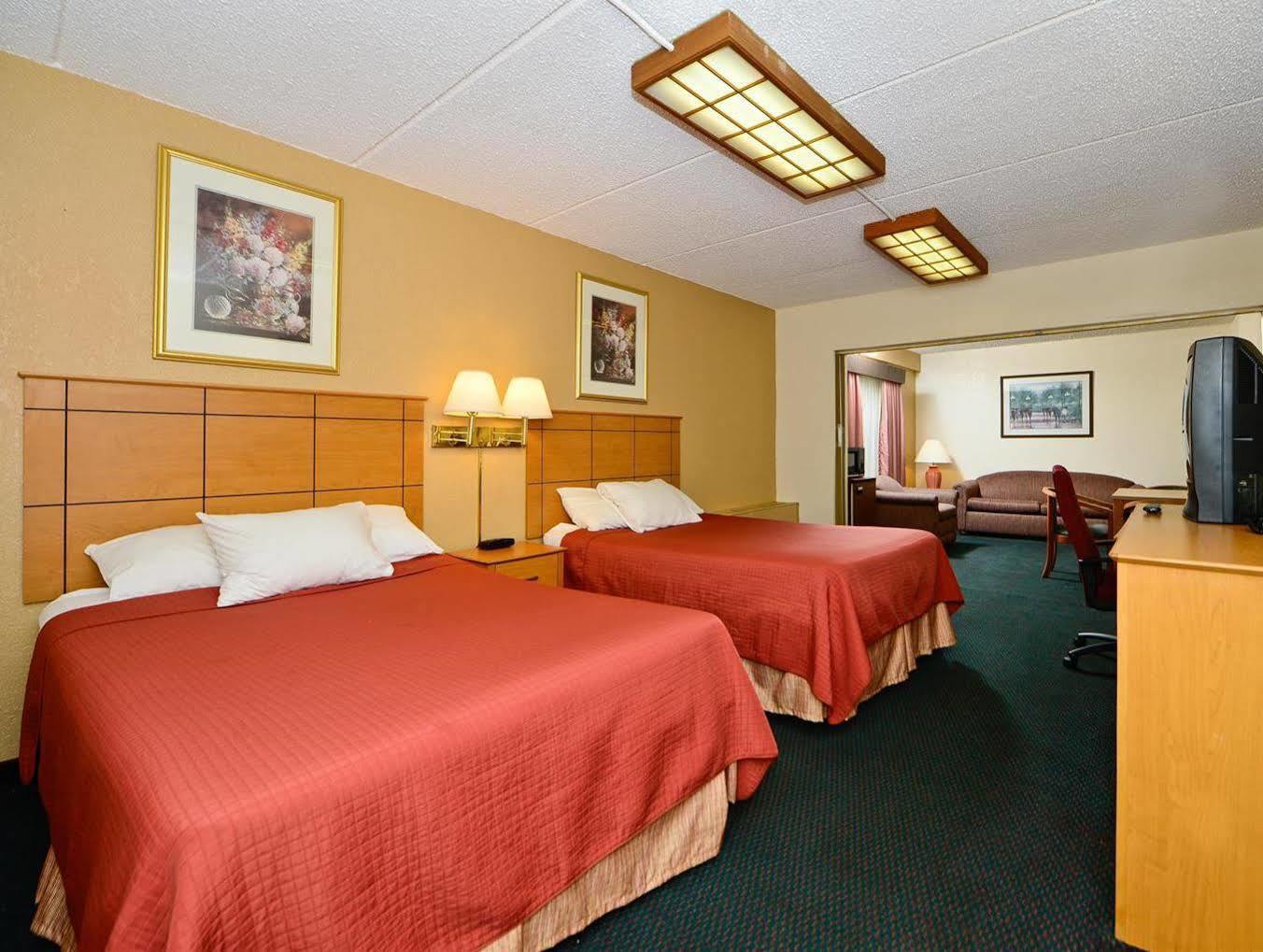 Americas Best Value Inn And Suites St. Cloud Saint Cloud Bagian luar foto